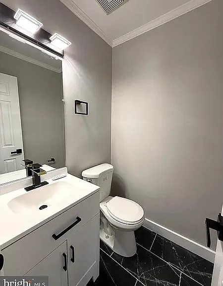5836 Apsley House Ct — Photo 21