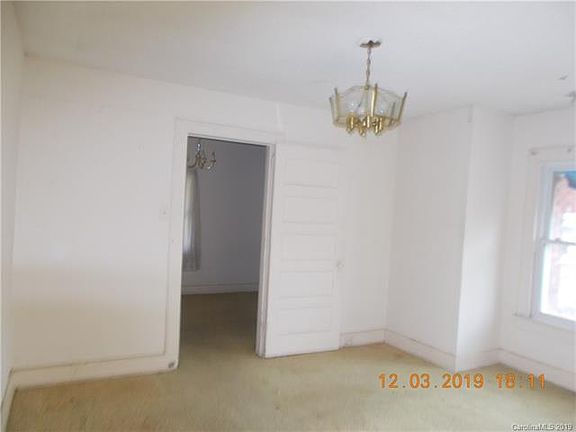 3rd image of 303 Garfield St