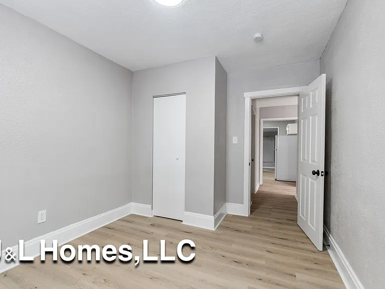 279 Lechner Ave — Photo 9