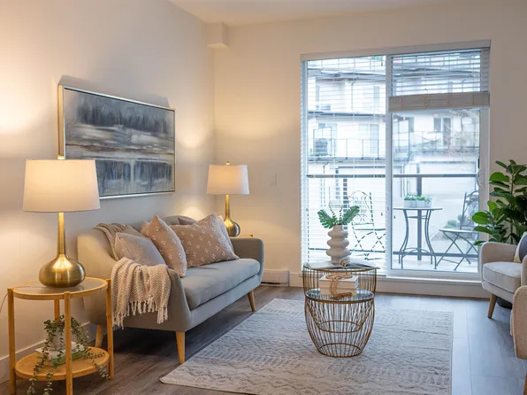 15775 Mountain View Dr #28, Surrey, BC V3Z 0W7