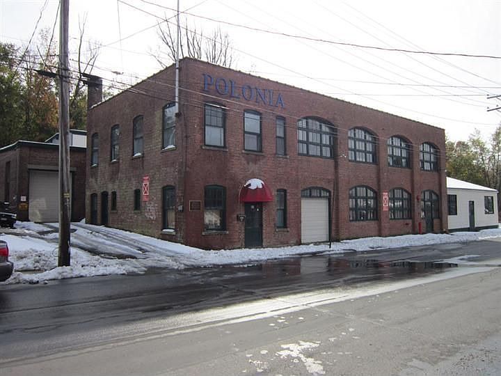 2nd image of 81 Sprague Ave