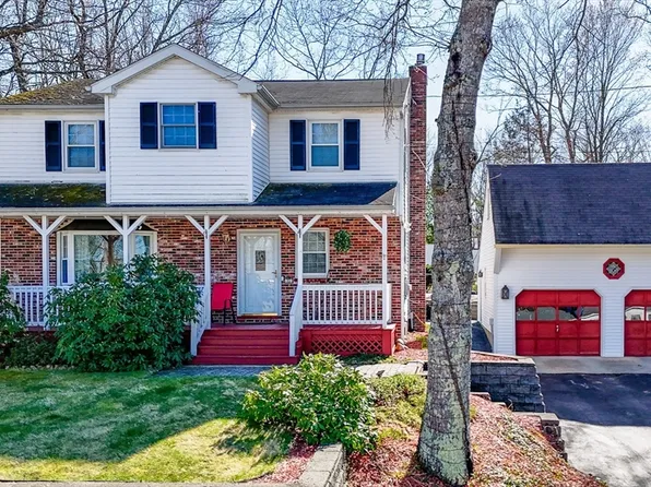 95 Lindstrom Ln, Manchester, NH 03104