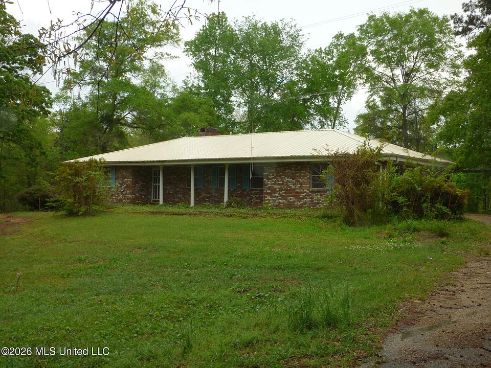1st image of 326 Roan Ready Rd