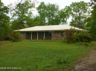 326 Roan Ready Rd, Monticello, MS 39654