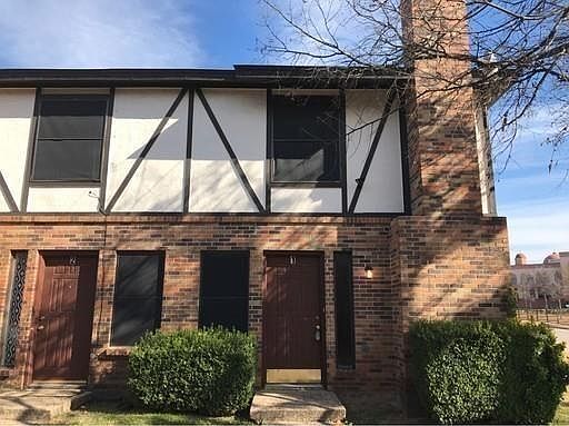 3rd image of 4936 Diaz Ave Unit 5