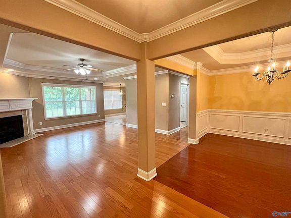 3rd image of 105 Burwell Hills Dr