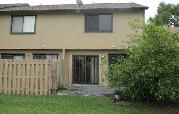 2nd image of 5107 Pier Dr