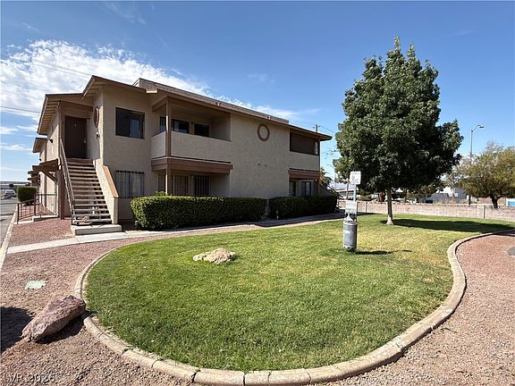 2nd image of 3709 Snorkel Cir Unit 3D