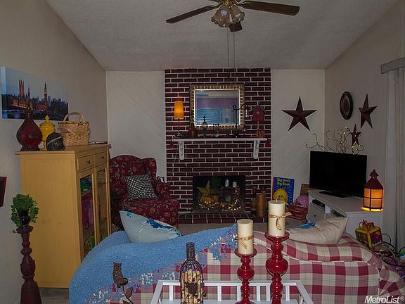 3rd image of 2010 Westmora Ave