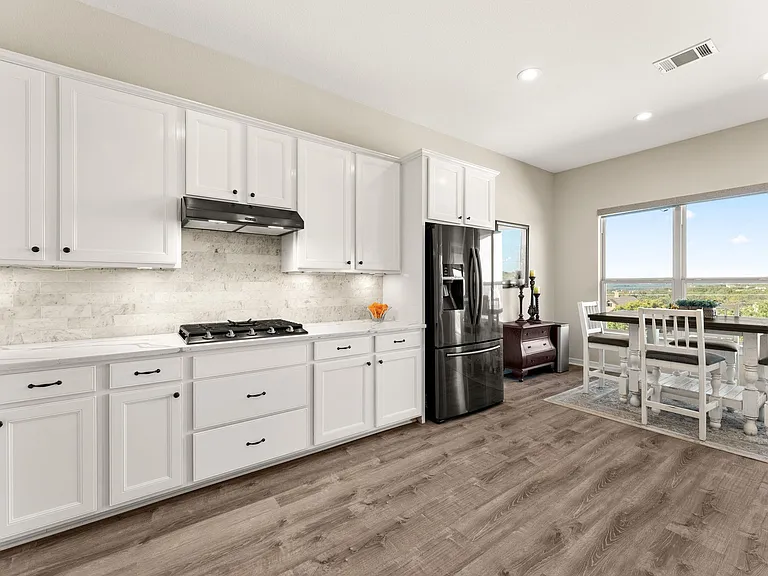319 Lombardia Dr #21B — Photo 11