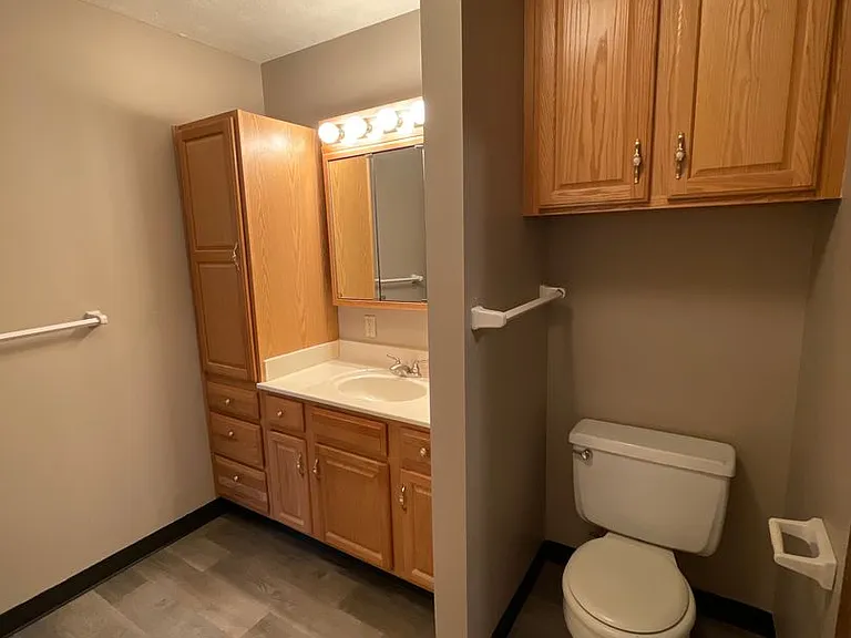 Plaza 93 Apartments — Photo 159