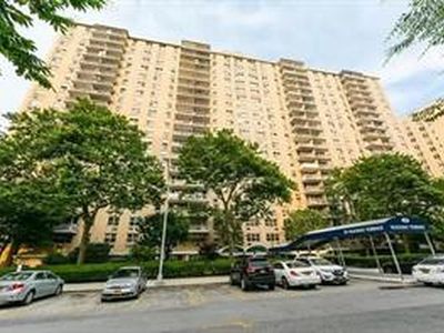 3131 Brighton 13 St UNIT 5V, Brooklyn, NY, 11235