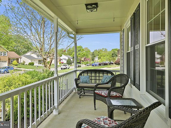 5th image of 2567 Huntington Dr
