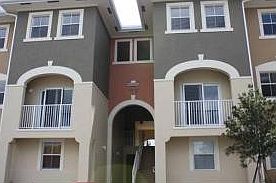 4th image of 10870 NW 88th Ter Unit 208
