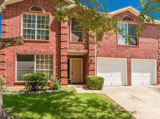 2860 Concho Trl, Fort Worth, TX 76118