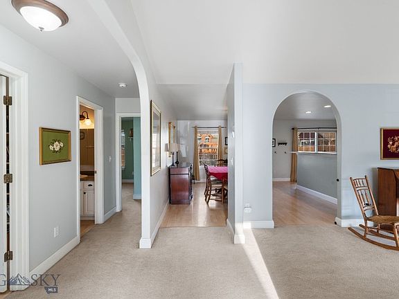 2nd image of 60 Clinton Ln