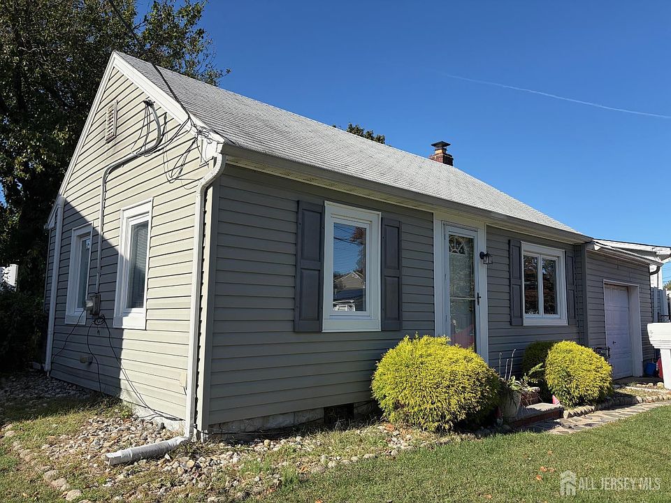 1st image of 256 Harding Rd
