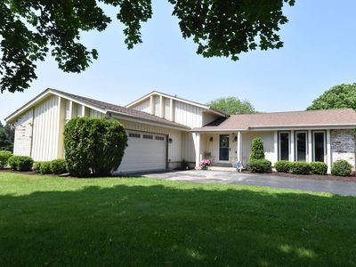 S46W25179 Black Oak COURT, Waukesha, WI, 53189