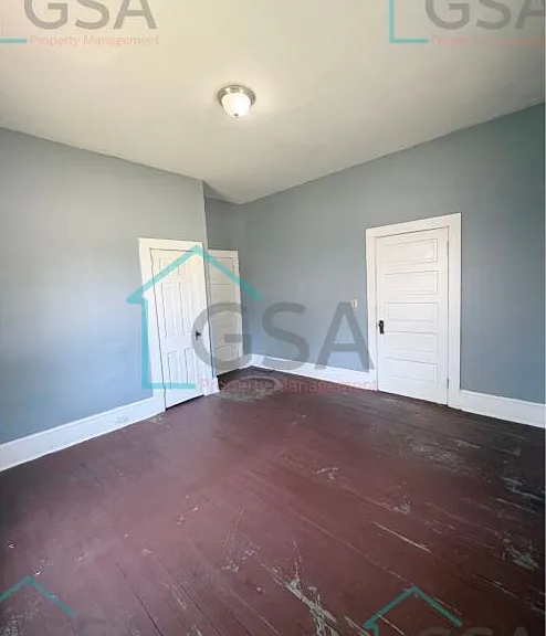 109 Watts Ave — Photo 15