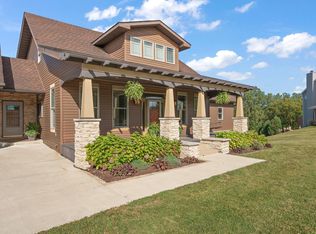 2960 E 111th Pl, Crown Point, IN 46307