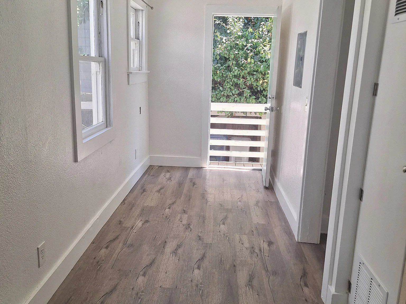 1 bed, 550 sqft, $1,550 — Photo 4