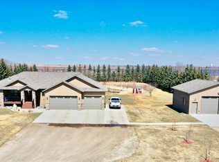 11461 39c St SW, Dickinson, ND 58601