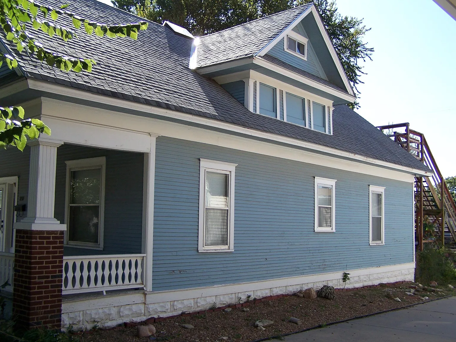 3 bed, 2087 sqft, $1,500 — Photo 3