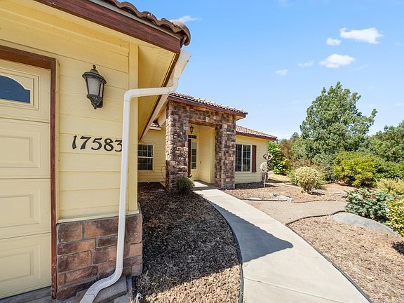 2nd image of 17583 Doran Drive