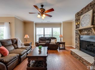 9138 Wooden Rd, Raleigh, NC 27617