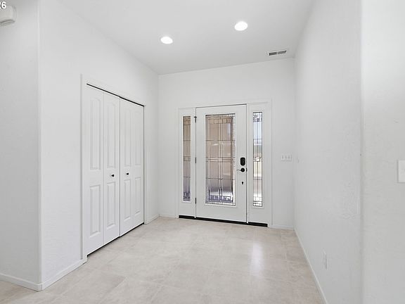 4th image of 2833 20th St