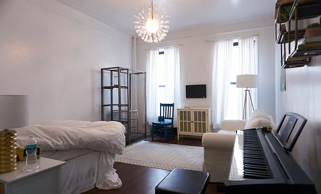 Rented by HOME RESIDENTIAL LLC | media 13