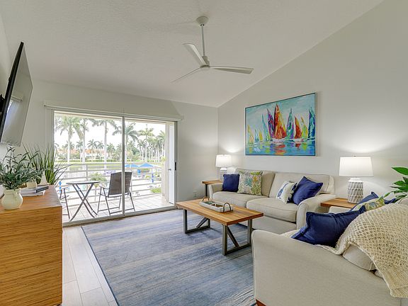 3rd image of 6100 Bahia Del Mar Cir APT 201