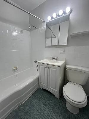 Rented by Oxford Property Group | media 17