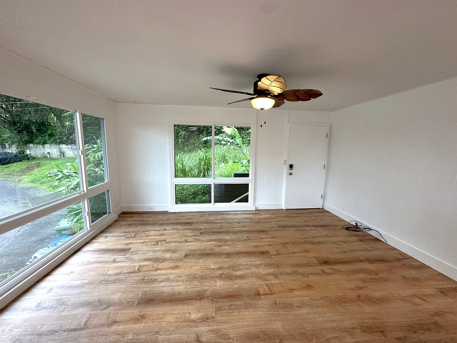 3 bed, 1.5 bath, 1431 sqft, $4,600 — Photo 1