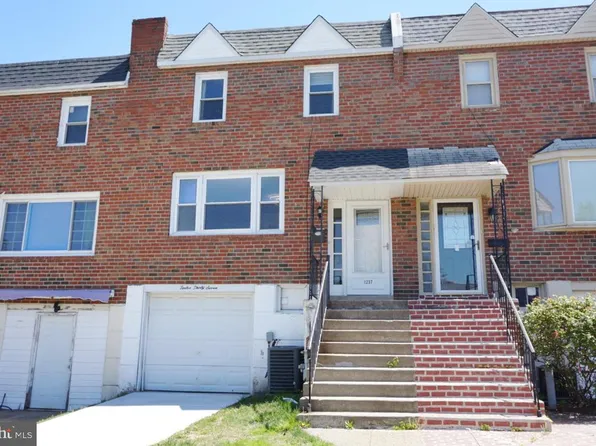1237 Harshaw Rd, Brookhaven, PA 19015