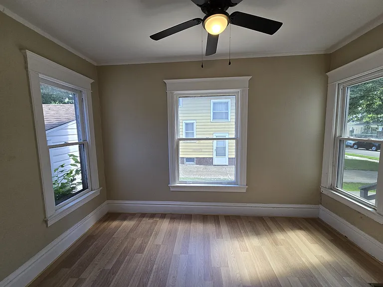 502 Pearl St #1 — Photo 24