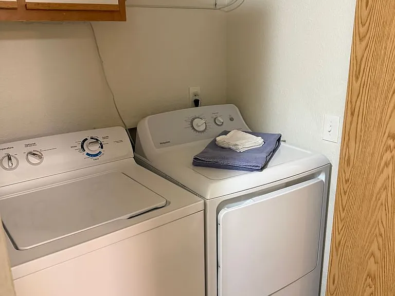 Kruse Villa Apartments — Photo 37