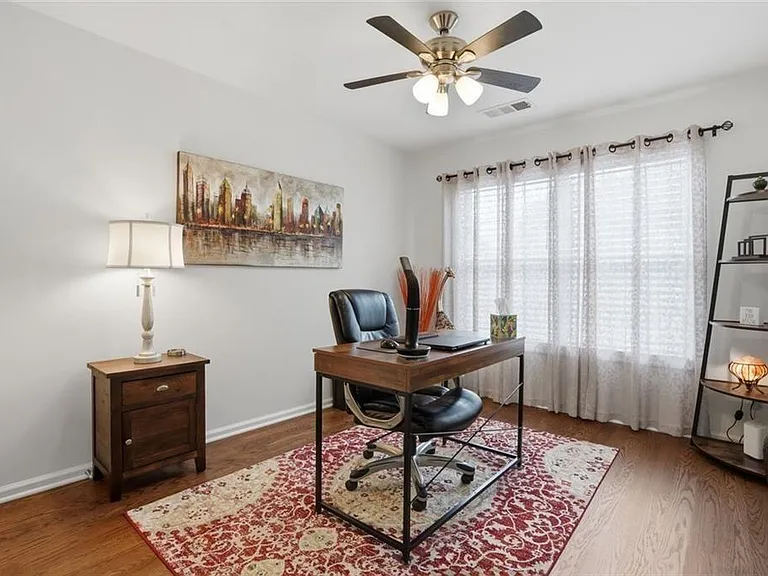 6261 Vinings Vintage Dr — Photo 24