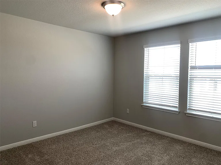 2948 Sage Ranch Dr — Photo 25