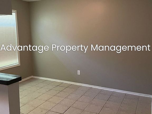 5th image of 1194 Deer Trail Ln