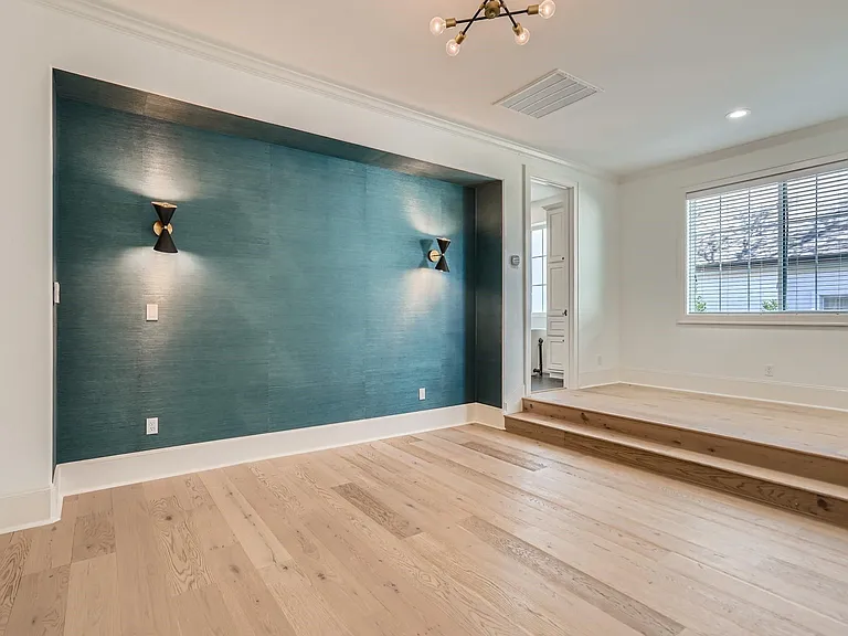 2625 McCullough St — Photo 8
