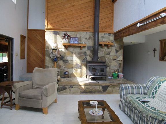 2nd image of 9073 County Road 2856