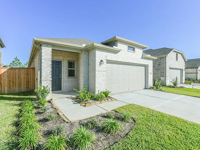14483 Cedar Ledge Ln — Photo 24