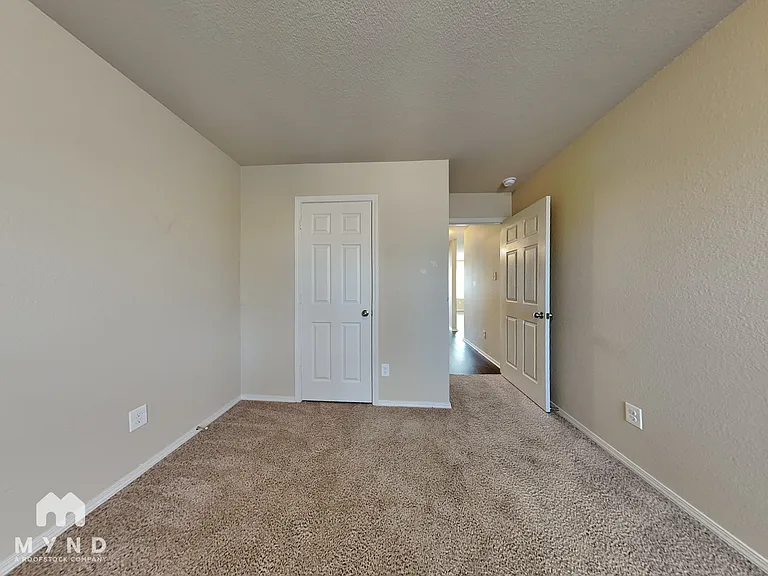938 Pinehurst Loop — Photo 12