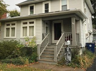 99 Chateau Ter, Amherst, NY 14226