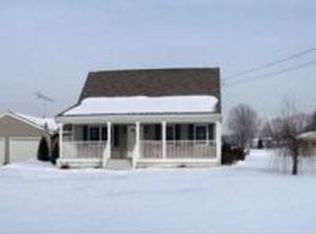 4 Cemetery Rd, Hadley, MA 01035