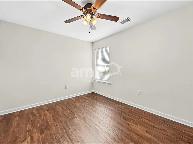 455 Sunbury Dr — Photo 12