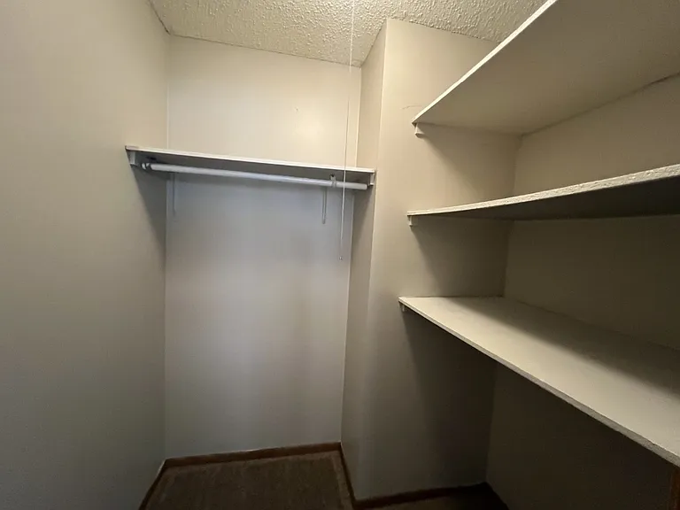 MV Apartments — Photo 20