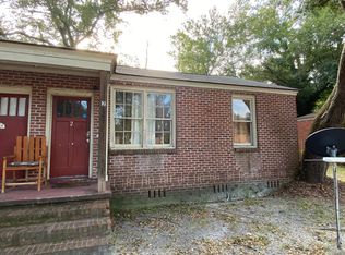 2 Woodlawn Ct, Sumter, SC 29150