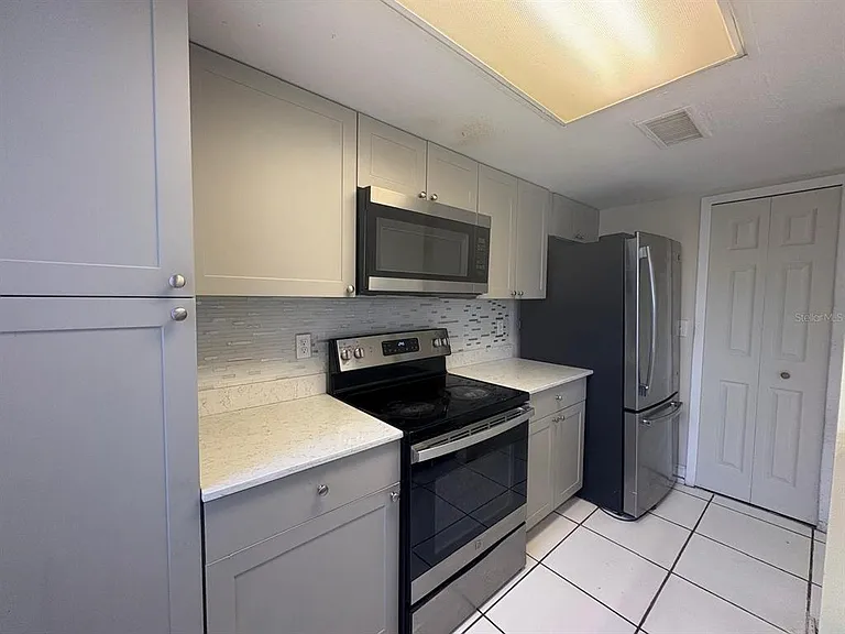4033 Henley Rd #1707 — Photo 17